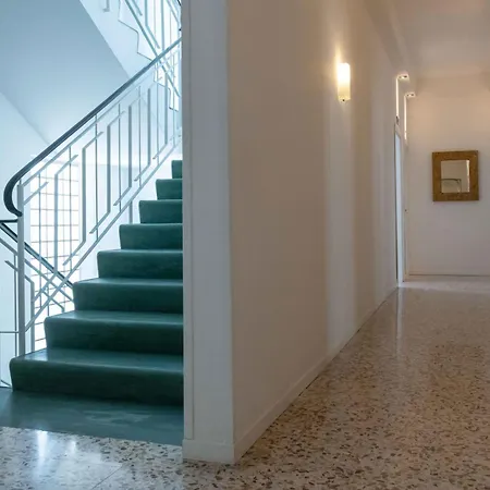 Raffaella Hotel