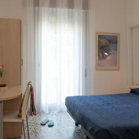 Hotel Raffaella 3*