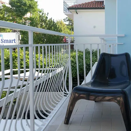 Hotel Raffaella 3*